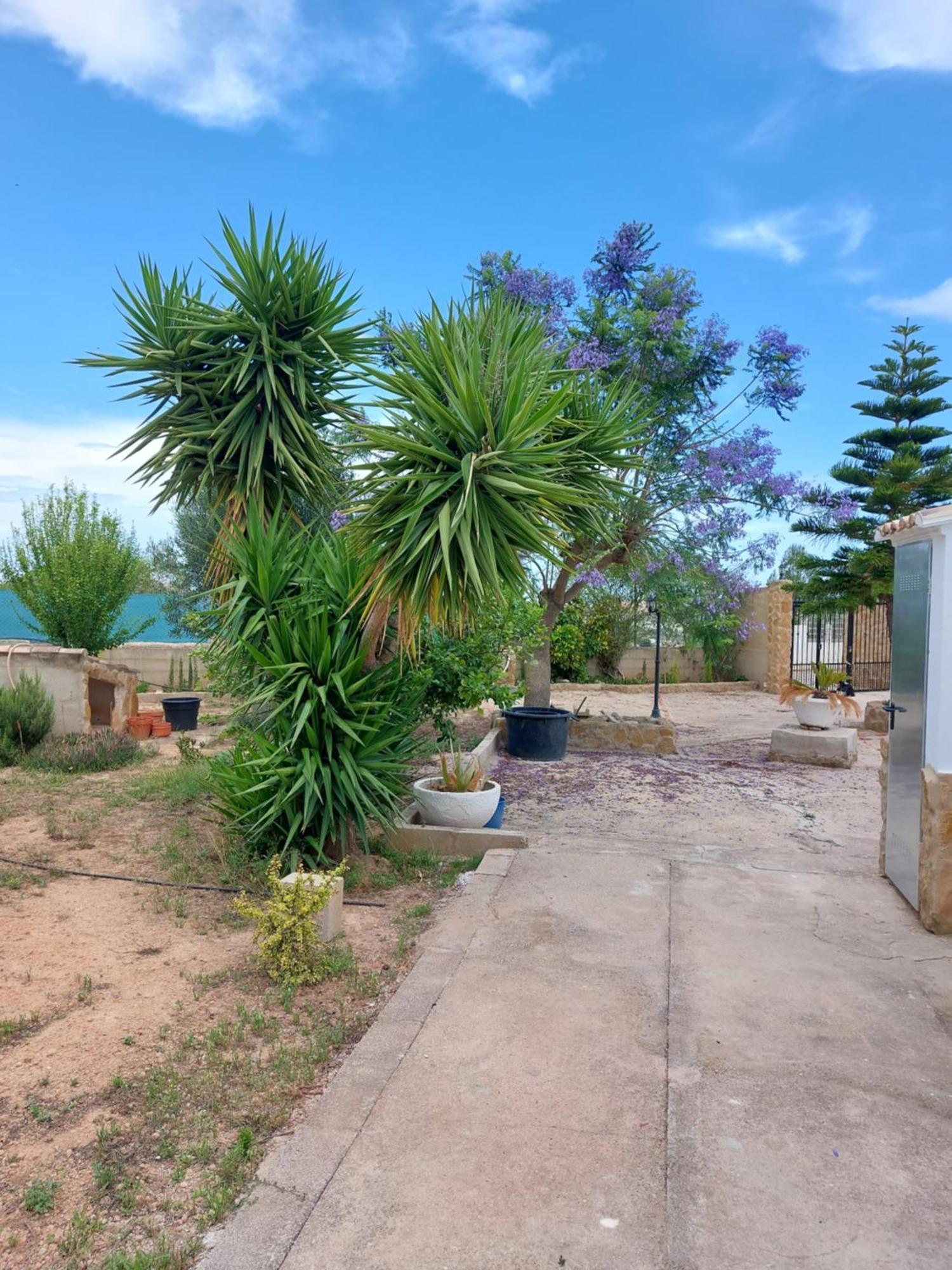 Les Berreries Villa Montroy Exterior photo