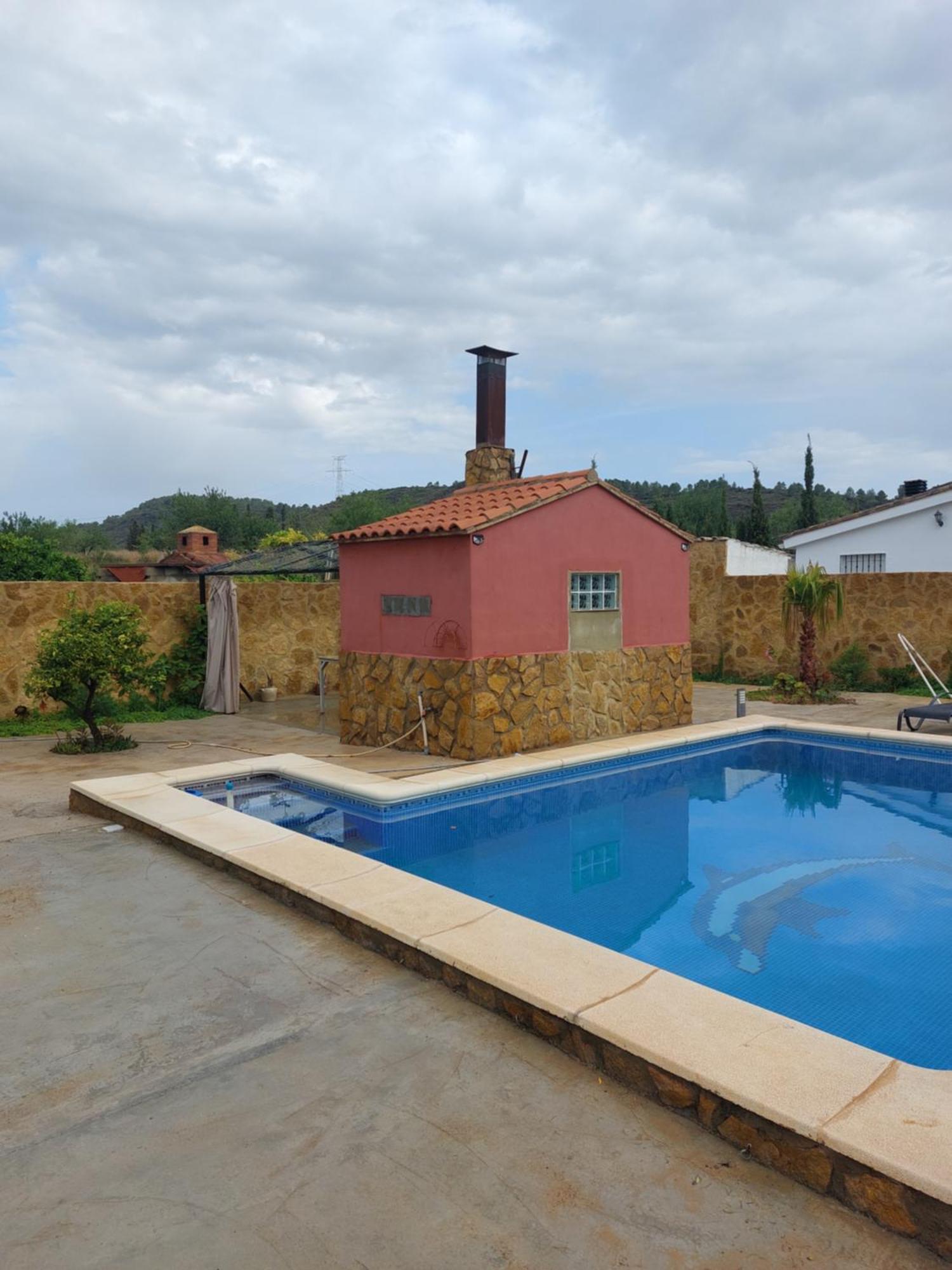 Les Berreries Villa Montroy Exterior photo